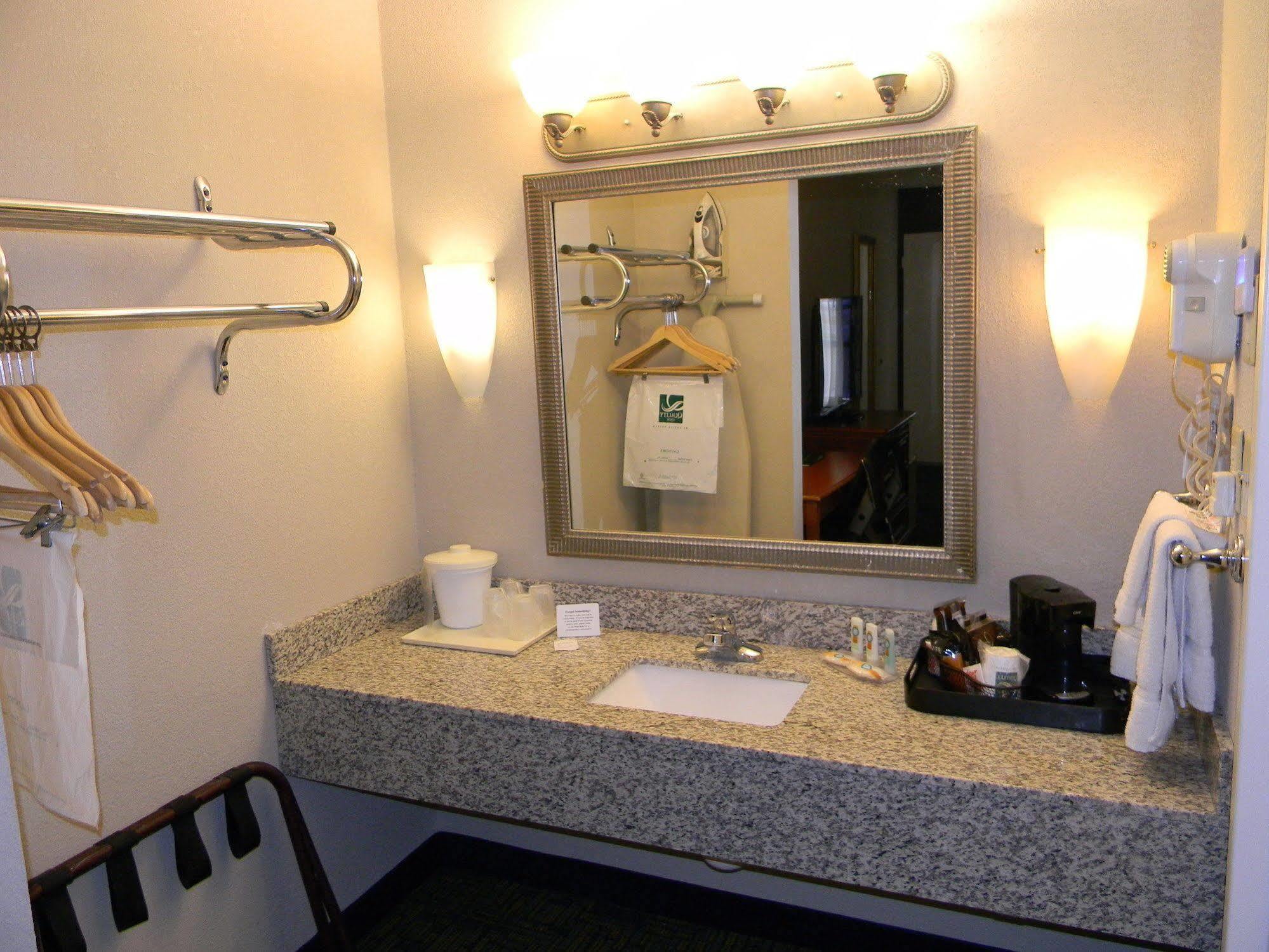 Quality Inn Prestonsburg Exterior foto